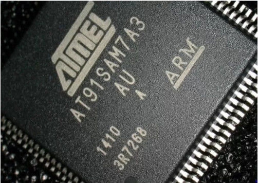 Chip ATMEL QFP AT91SAM7A3-AU integrierter Schaltung ADC-Kanäle