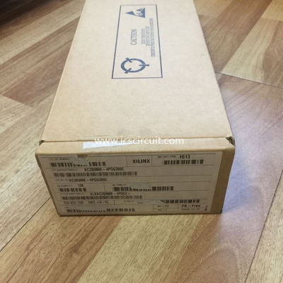 Feldprogrammierbare Gatteranordnungen ICs XCV300E-6PQ240C Virtex™-E 1.8v